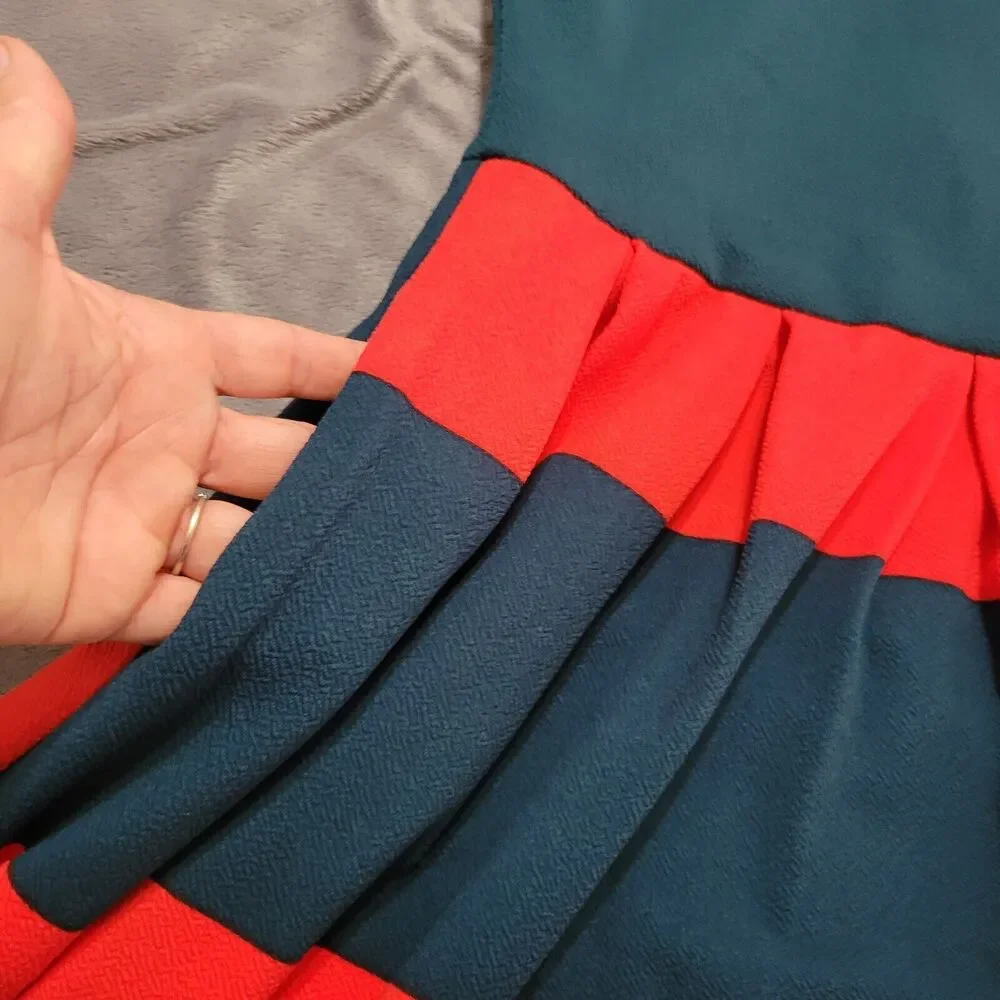 LuLaRoe Dress Womens Large Red Stripe Fit Flair Stretch Sleevless Scoop Neck Zip - Picture 4 of 9